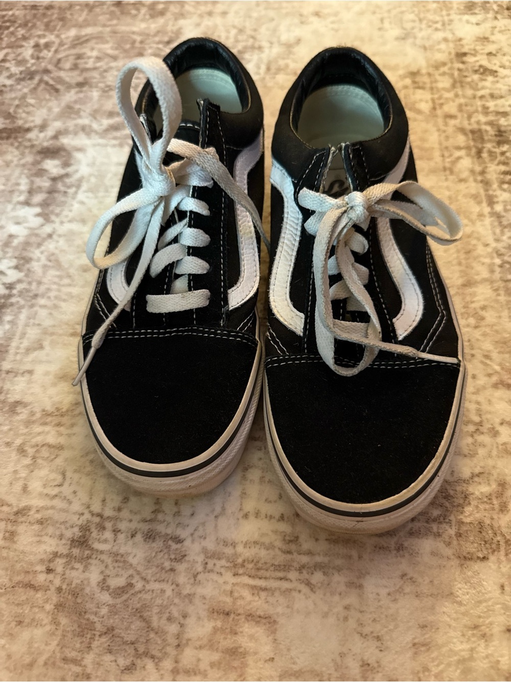Vans Old Skool Black White Sneakers Women’s 7.5 Men’s 6 Like New
